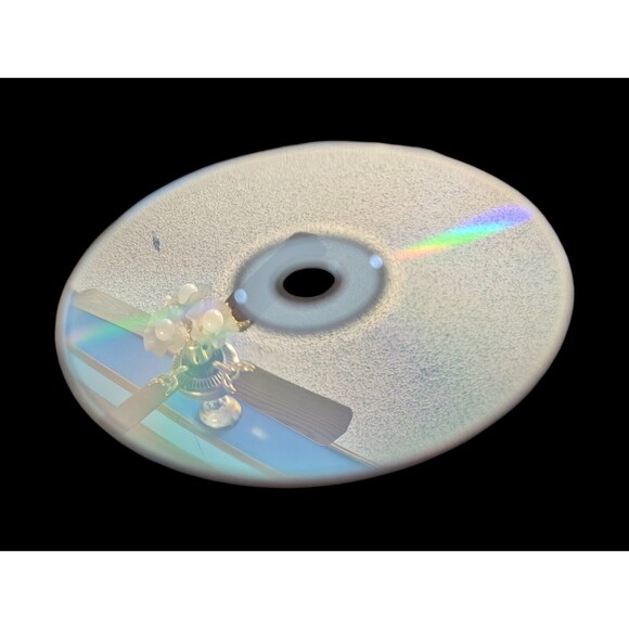 Tween Ages 8-12 Focus On Your Child (The Family) May 2006 Vol14 Parenting Health - Picture 3 of 3